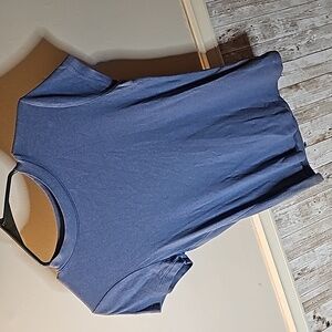 ❄️B9🔹️Blue Ribbed Tee